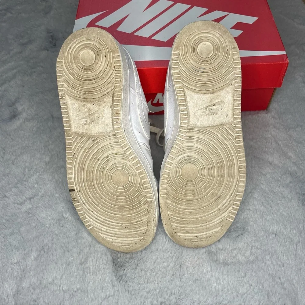 Nike Court Vision Low Top White Sneakers Size 7.5